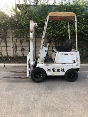 ขาย รถโฟล์คลิฟท์ Toyota FG 700 เก่าญี่ปุ่น ราคา 58,000