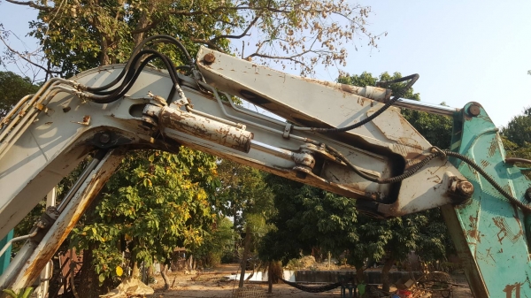 ขาย แบคโฮ KOMATSU PC75UU-1 สภาพดีพร้อมใช้งาน เครื่องดี ปั้มดี ช่วงล่างเต็ม เอกสารใบซื้อขาย
