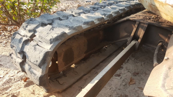 ขาย แบคโฮ KOMATSU PC75UU-1 สภาพดีพร้อมใช้งาน เครื่องดี ปั้มดี ช่วงล่างเต็ม เอกสารใบซื้อขาย