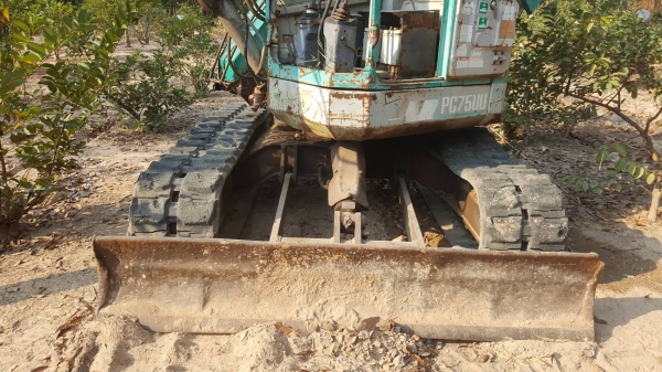 ขาย แบคโฮ KOMATSU PC75UU-1 สภาพดีพร้อมใช้งาน เครื่องดี ปั้มดี ช่วงล่างเต็ม เอกสารใบซื้อขาย