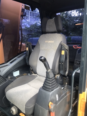 ขายรถแบคโฮล้อยาง HYUNDAI R140 W สวยเอกสารทะเบียน