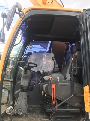 ขายรถแบคโฮล้อยาง HYUNDAI R140 W สวยเอกสารทะเบียน