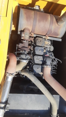 ขายรถแบคโฮล้อยาง HYUNDAI R140 W สวยเอกสารทะเบียน