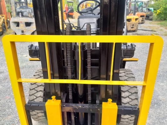 ขายรถยก TCM FD25 Z4 เครื่องดีเซล C240 เสาสูง 4.30 เมตร ยกได้ 2.5 ตัน เกียร์ออโต้ รถนอกนำเข้า ติดต่อ 063-5628992 ขายรถยก TCM FD25 Z4 เครื่องดีเซล C240 เสาสูง 4.30 เมตร ยกได้ 2.5 ตัน เกียร์ออโต้ รถนอกนำเข้า ติดต่อ 063-5628992