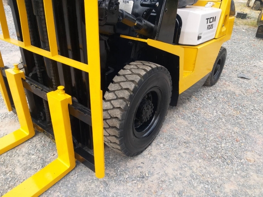 ขายรถยก TCM FD25 Z4 เครื่องดีเซล C240 เสาสูง 4.30 เมตร ยกได้ 2.5 ตัน เกียร์ออโต้ รถนอกนำเข้า ติดต่อ 063-5628992 ขายรถยก TCM FD25 Z4 เครื่องดีเซล C240 เสาสูง 4.30 เมตร ยกได้ 2.5 ตัน เกียร์ออโต้ รถนอกนำเข้า ติดต่อ 063-5628992