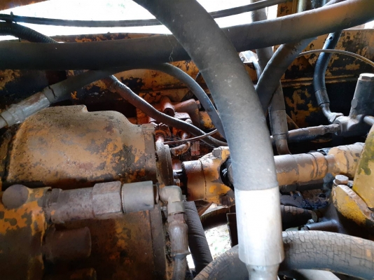 ขายเหมา 3 คัน รถแบคโฮ HITACHI EX200-2 จำนวน 2 คัน รถตักล้อยาง KOMATSU JH63 จำนวน 1 คัน ราคารวม 650000 ขายเหมา 3 คัน รถแบคโฮ HITACHI EX200-2 จำนวน 2 คัน รถตักล้อยาง KOMATSU JH63 จำนวน 1 คัน ราคารวม 650000