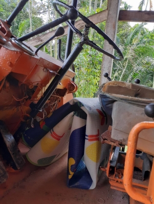 ขายเหมา 3 คัน รถแบคโฮ HITACHI EX200-2 จำนวน 2 คัน รถตักล้อยาง KOMATSU JH63 จำนวน 1 คัน ราคารวม 650000 ขายเหมา 3 คัน รถแบคโฮ HITACHI EX200-2 จำนวน 2 คัน รถตักล้อยาง KOMATSU JH63 จำนวน 1 คัน ราคารวม 650000