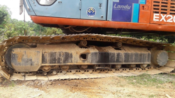 ขายเหมา 3 คัน รถแบคโฮ HITACHI EX200-2 จำนวน 2 คัน รถตักล้อยาง KOMATSU JH63 จำนวน 1 คัน ราคารวม 650000 ขายเหมา 3 คัน รถแบคโฮ HITACHI EX200-2 จำนวน 2 คัน รถตักล้อยาง KOMATSU JH63 จำนวน 1 คัน ราคารวม 650000