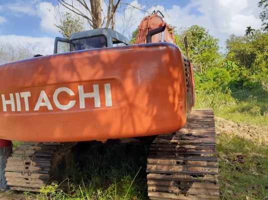 ขายเหมา 3 คัน รถแบคโฮ HITACHI EX200-2 จำนวน 2 คัน รถตักล้อยาง KOMATSU JH63 จำนวน 1 คัน ราคารวม 650000 ขายเหมา 3 คัน รถแบคโฮ HITACHI EX200-2 จำนวน 2 คัน รถตักล้อยาง KOMATSU JH63 จำนวน 1 คัน ราคารวม 650000