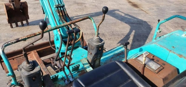 ขายด่วน175,000รถแบคโฮโกเบโกSK032รุ่นยอดนิยมเทียบเท่าPC35เครื่อง3TN84เทอรโบ้เครื่องดีปั่มแรงรถนอกเพิ่งนำเข้ามาใหม่ยังไม่เคยใช้งานในเมืองไทยเลย พร้อมลายหัวกะแทกเครื่องดีปั้มเเรงแทคเหล็กหูมยางรถพร้อมใช้บูมอาร์มสวยช่างล่างดีรถสวยเร็วแรงไม่โหลดพร้อมใช้เดิมๆเอก ขายด่วน175,000รถแบคโฮโกเบโกSK032รุ่นยอดนิยมเทียบเท่าPC35เครื่อง3TN84เทอรโบ้เครื่องดีปั่มแรงรถนอกเพิ่งนำเข้ามาใหม่ยังไม่เคยใช้งานในเมืองไทยเลย พร้อมลายหัวกะแทกเครื่องดีปั้มเเรงแทคเหล็กหูมยางรถพร้อมใช้บูมอาร์มสวยช่างล่างดีรถสวยเร็วแรงไม่โหลดพร้อมใช้เดิมๆเอก