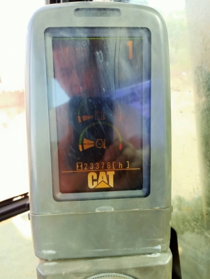 ขาย 999,999 CAT 315 D JAPAN เล่มทะเบียน ไฟฟ้าครบ เครื่องดี ปั้มแรง เอวแน่น ช่วงล่างโซ่ใหม่ แอร์หนาว รถสวยพร้อมใช้งาน เอกสารพร้อมโอน รถอยู่ นครสวรรค์ 090-772-3710 090-772-3708