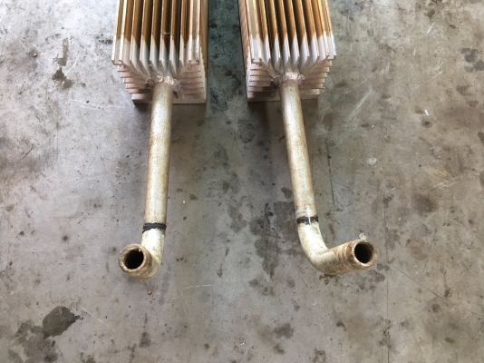 ขาย...คูลเลอร์ระบายความร้อนของเหลว