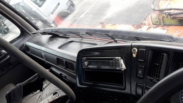 มหกรรม ลดล้างสต๊อค !!CABIN NISSAN (UD บิ๊คทรัมป์/ริทรัมป์/หัวแท่น) -CKB45ABT หัวเก๋งรถบรรทุก 10ล้อ -10ล้อหัวลาก