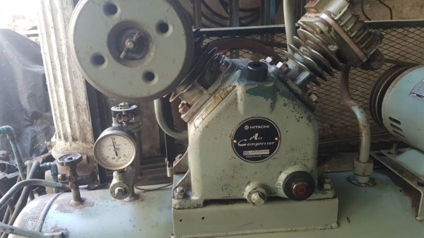 ขายๆถูกๆ ปั๊มลมมือสองญี่ปุ่น Hitachi-ฺฺBebicon 3แรง ทดสอบเรียบร้อย ดูดหนักๆ อัดแน่นๆ ทุกๆระบบใช้งานได้ดีมากครับ