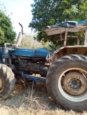 รถไถFORD6610 ใบมีด 3 จาน เอกสารใบซื้อขายราคา 220,000 คอมนอก10,000