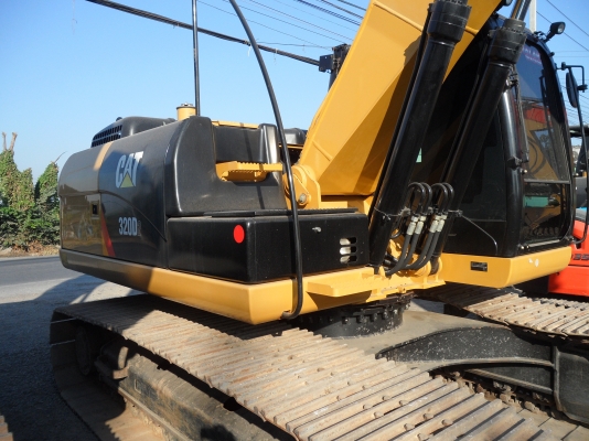 320d2 caterpillar 7,xxx ชั่วโมง ราคา 2,100,000 บาทเท่านั้น ที่ปทุมนี้นี่เอง 081-989-1989 หรั่งครับ 320d2 caterpillar 7,xxx ชั่วโมง ราคา 2,100,000 บาทเท่านั้น ที่ปทุมนี้นี่เอง 081-989-1989 หรั่งครับ