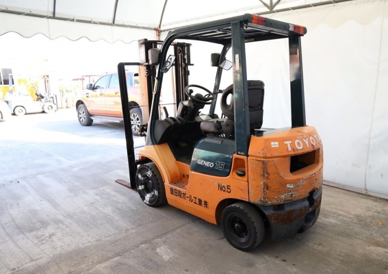 Toyota 7FGL15 ขนาดยก1.5 เสายกสูง3เมตร เครื่องยนต์เยนซิน ไม่เคยใช้งานในไทย