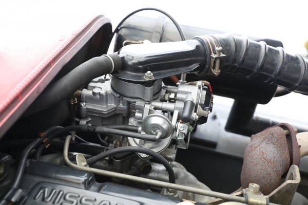 ขายถูกมาก Nissan J01 ขนาดยก1.5ตัน เสายกสูง3เมตร เครื่องยนต์เบนซิล เครื่องแน่น พร้อมใช้งาน