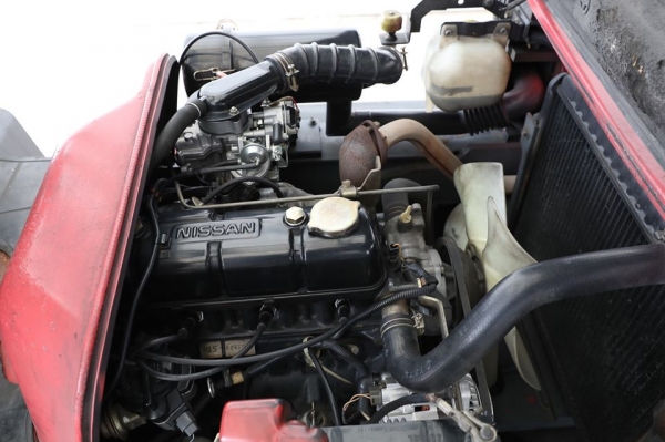 ขายถูกมาก Nissan J01 ขนาดยก1.5ตัน เสายกสูง3เมตร เครื่องยนต์เบนซิล เครื่องแน่น พร้อมใช้งาน