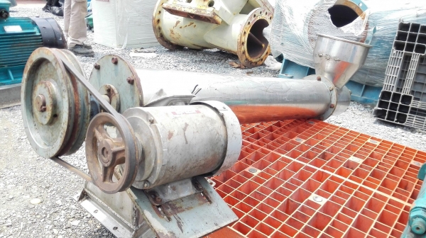 สกรูลำเลียงวัตถุดิบแบบสเตนเลส ห้องกลมยาว 120 cm ใบสกรูสเตนเลส 8” ปากท่อ เข้า-ออก 10” มอเตอร์ Mitsubishi 2 HP 380V งานสเตนเลสสภาพสวยพร้อมใช้ สกรูลำเลียงวัตถุดิบแบบสเตนเลส ห้องกลมยาว 120 cm ใบสกรูสเตนเลส 8” ปากท่อ เข้า-ออก 10” มอเตอร์ Mitsubishi 2 HP 380V งานสเตนเลสสภาพสวยพร้อมใช้