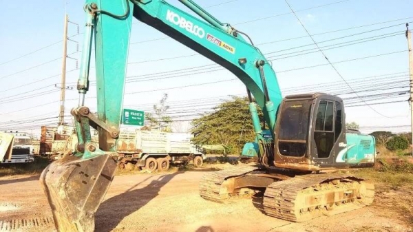 Kobelco 200 YN10 Supper บูมอาร์มสวย เอวใหม่ ไฟฟ้าเต็ม เครื่องปั้มดีไม่โหลด เอกสารเล่มทะเบียน ราคาเบาๆ Kobelco 200 YN10 Supper บูมอาร์มสวย เอวใหม่ ไฟฟ้าเต็ม เครื่องปั้มดีไม่โหลด เอกสารเล่มทะเบียน ราคาเบาๆ
