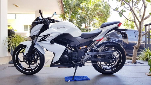 Z250 รถสวย ราคาโครตถูก รับแลกเปลี่ยน Z250 รถสวย ราคาโครตถูก รับแลกเปลี่ยน