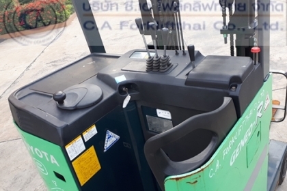 ขาย รถโฟล์คลิฟท์ไฟฟ้า TOYOTA รุ่น 7-FBR10