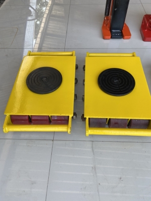 ขายด่วนแบ่งกันใช้ เต่าย้ายเครื่องจักร และแม่แรงขึ้นข้าง สภาพ90\%