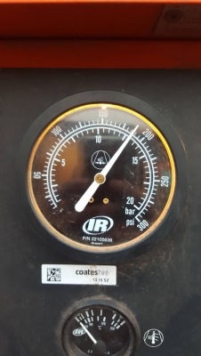 ขายเครื่องลมIngersoll randขนาด900cfm แรงดัน13บาร์ เครื่องยนตร์คัมมิ่นเครื่องเก่านอกไม่เคยใช้ในไทย ราคา680,000 บาท ขายเครื่องลมIngersoll randขนาด900cfm แรงดัน13บาร์ เครื่องยนตร์คัมมิ่นเครื่องเก่านอกไม่เคยใช้ในไทย ราคา680,000 บาท