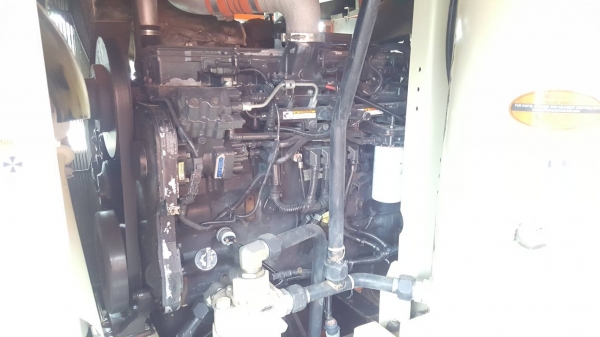 ขายเครื่องลมIngersoll randขนาด900cfm แรงดัน13บาร์ เครื่องยนตร์คัมมิ่นเครื่องเก่านอกไม่เคยใช้ในไทย ราคา680,000 บาท ขายเครื่องลมIngersoll randขนาด900cfm แรงดัน13บาร์ เครื่องยนตร์คัมมิ่นเครื่องเก่านอกไม่เคยใช้ในไทย ราคา680,000 บาท