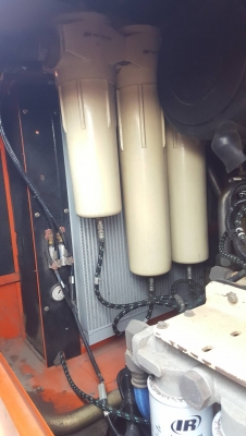 ขายเครื่องลมIngersoll randขนาด900cfm แรงดัน13บาร์ เครื่องยนตร์คัมมิ่นเครื่องเก่านอกไม่เคยใช้ในไทย ราคา680,000 บาท ขายเครื่องลมIngersoll randขนาด900cfm แรงดัน13บาร์ เครื่องยนตร์คัมมิ่นเครื่องเก่านอกไม่เคยใช้ในไทย ราคา680,000 บาท