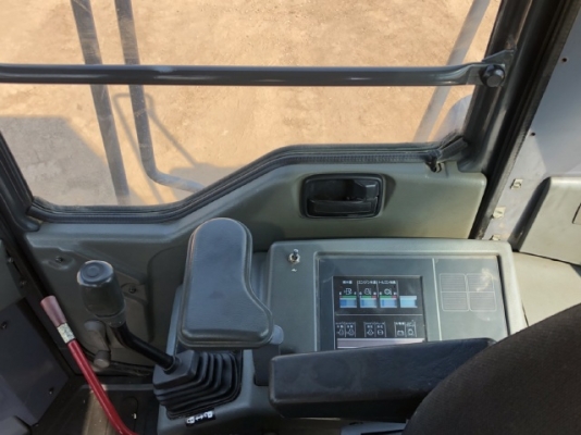 ขายรถตักล้อยาง KOMATSU WA350-3 นำเข้าเองจากญี่ปุ่น สภาพสวยพร้อมใช้งาน มีVDOการทำงานครับ ขายรถตักล้อยาง KOMATSU WA350-3 นำเข้าเองจากญี่ปุ่น สภาพสวยพร้อมใช้งาน มีVDOการทำงานครับ