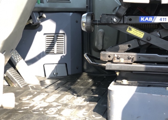 ขายรถตักล้อยาง KOMATSU WA350-3 นำเข้าเองจากญี่ปุ่น สภาพสวยพร้อมใช้งาน มีVDOการทำงานครับ ขายรถตักล้อยาง KOMATSU WA350-3 นำเข้าเองจากญี่ปุ่น สภาพสวยพร้อมใช้งาน มีVDOการทำงานครับ