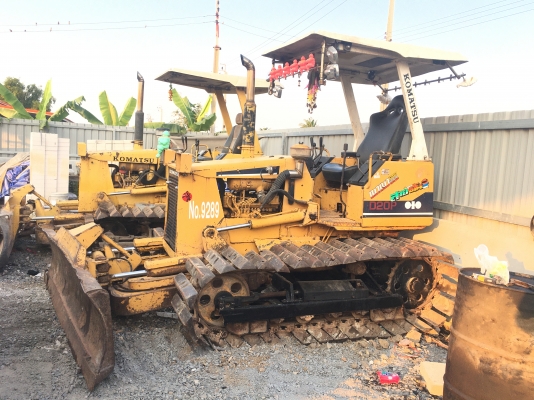 ขายรถแทร็กเตอร์KOMATSU  D20-7 รถสวยพร้อมใช้งานจริงครับราคา190000บาทครับ
