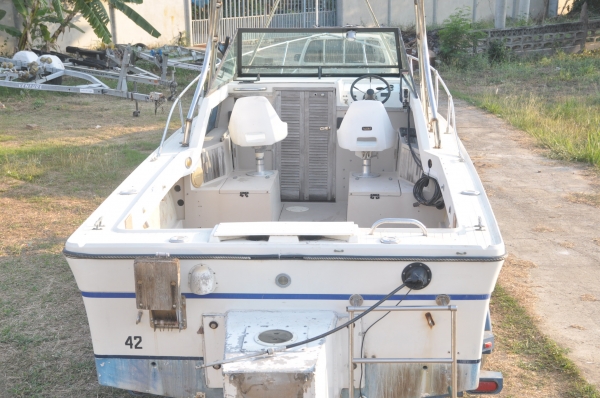 เรือมือ2นำเข้าจาก อเมริกา BAYLINER CAPRI 20 ฟุตเ