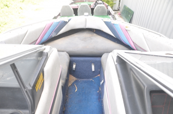 เรือมือ2นำเข้าจาก อเมริกา BAYLINER CAPRI 20 ฟุตเ