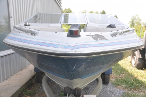 เรือมือ2นำเข้าจาก อเมริกา BAYLINER CAPRI 20 ฟุตเ