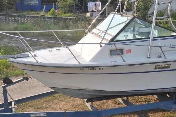 เรือมือ2นำเข้าจาก อเมริกา BAYLINER CAPRI 20 ฟุตเ