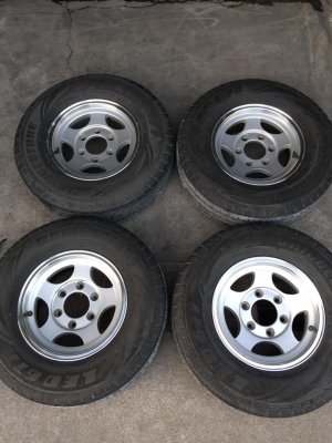 ขายล้อTurbo 14x6 et-7+บริสโตน195r14ปี16-17 ล้อสวย-ยางดอกหนาๆ โทร.0879050181.ส่งได้ครับ