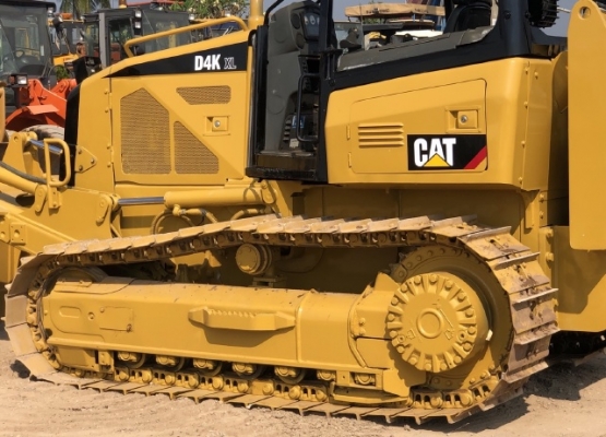 ขายรถดันดิน CAT D4K ปี 2015 (4,XXX ชั่วโมง) นำเข้าเองจากญี่ปุ่น สภาพสวยพร้อมใช้งาน มีVDOการทำงานครับ