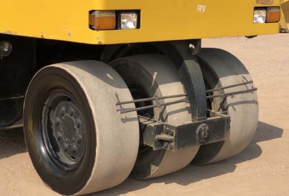 ขายรถบด 7 ล้อ DYNAPAC CP201W นำเข้าเองจากญี่ปุ่น สภาพสวยพร้อมใช้ มีVDOการทำงานครับ