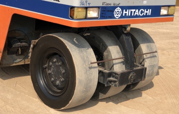 ขายรถบด 7 ล้อยาง HITACHI RT200W (4XX ชั่วโมง) นำเข้าเองจากญี่ปุ่น สภาพสวยพร้อมใช้งาน มีVDOการทำงานครับ