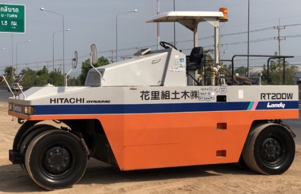 ขายรถบด 7 ล้อยาง HITACHI RT200W (4XX ชั่วโมง) นำเข้าเองจากญี่ปุ่น สภาพสวยพร้อมใช้งาน มีVDOการทำงานครับ