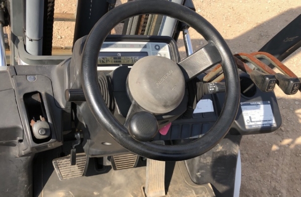 ขายรถยกดีเซล NISSAN 2.5 ตัน ปี 2013 นำเข้าเองจากญี่ปุ่น สภาพสวยพร้อมใช้ มีVDOการทำงานครับ