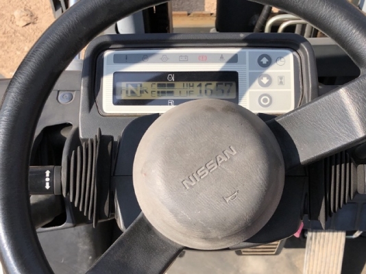 ขายรถยกดีเซล NISSAN 2.5 ตัน ปี 2013 นำเข้าเองจากญี่ปุ่น สภาพสวยพร้อมใช้ มีVDOการทำงานครับ