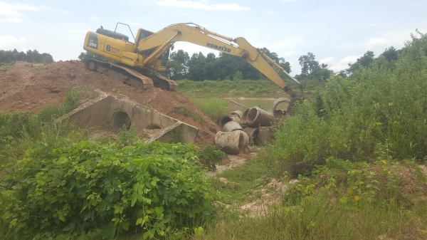 ขายด่วน Komatsu pc200-8 สวยๆสดๆ