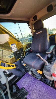 ขายรถขุดมือสอง KOMATSU PC200-8M0 ใช้งาน 4 พันชั่วโมง (ระยะประกัน PM ถึง 7 พันชั่วโมง)