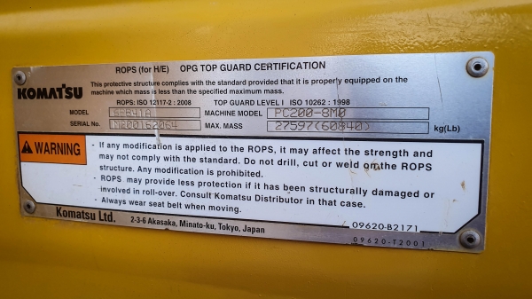 ขายรถขุดมือสอง KOMATSU PC200-8M0 ใช้งาน 4 พันชั่วโมง (ระยะประกัน PM ถึง 7 พันชั่วโมง)