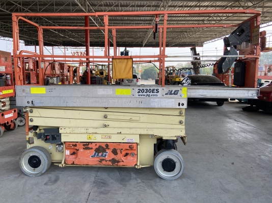 ขายรถกระเช้าJLGรุ่น2030ESสูง6.1ม.รถนอกนำเข้าใช้แบต24V มีตู้ชาร์ทในตัวสภาพดีพร้อมใช้มีให้เลือกหลายคัน Line: jiraroj2909