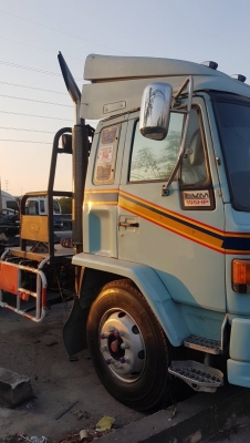 ขาย 6ล้อ หัวลาก ISUZU ROCKY 195 แรงม้า